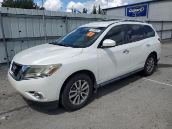  Salvage Nissan Pathfinder