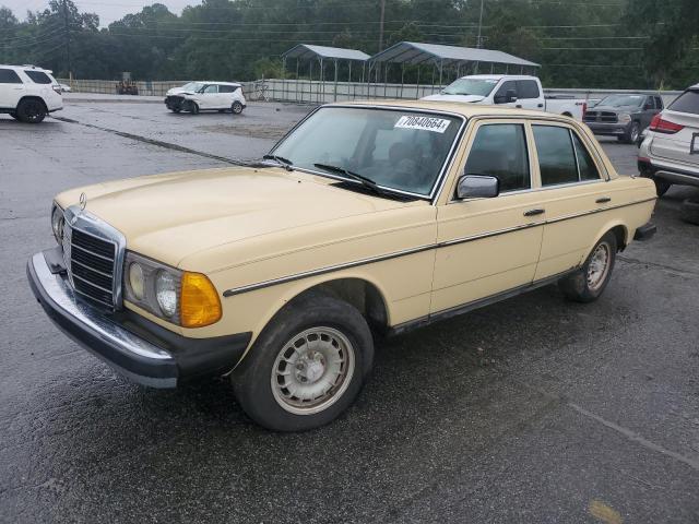  Salvage Mercedes-Benz 300-Class