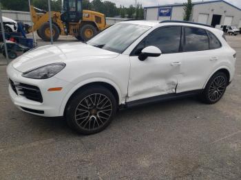  Salvage Porsche Cayenne