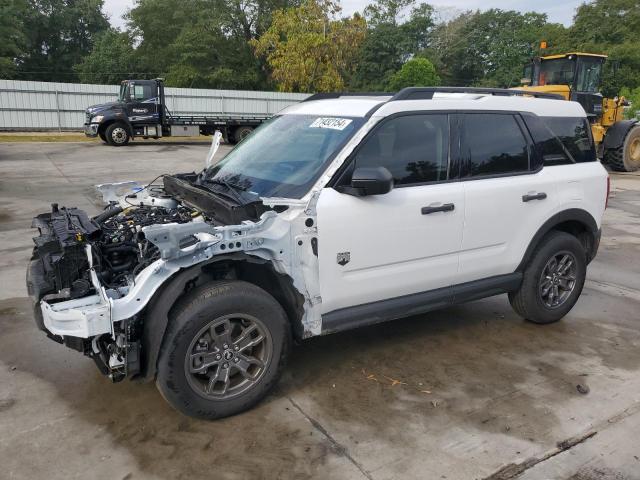  Salvage Ford Bronco