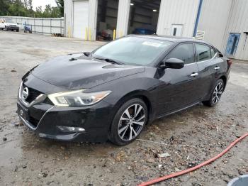  Salvage Nissan Maxima