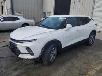  Salvage Chevrolet Blazer