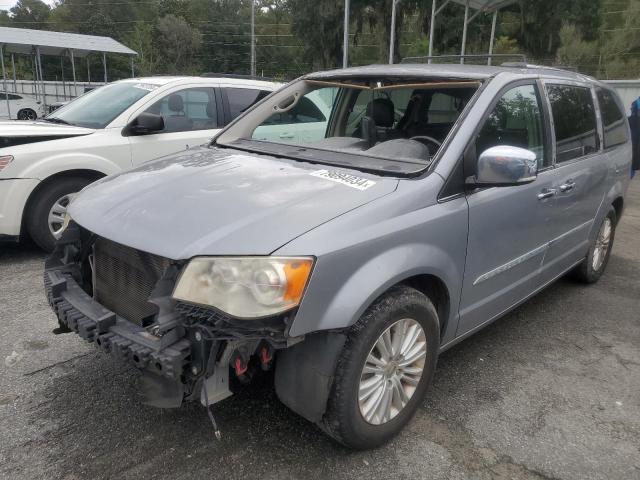  Salvage Chrysler Minivan