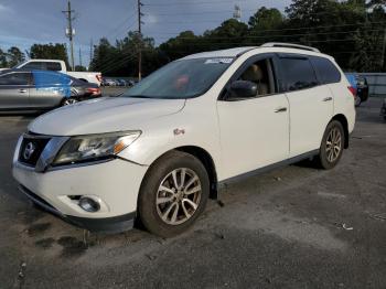  Salvage Nissan Pathfinder