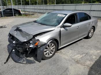  Salvage Volkswagen Passat