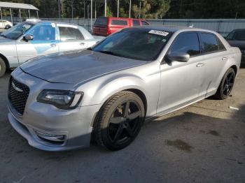  Salvage Chrysler 300