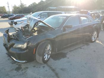  Salvage Chrysler 300