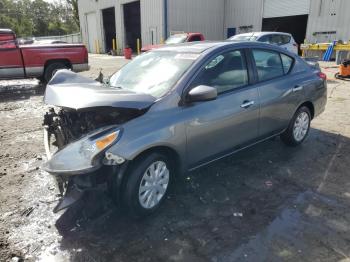  Salvage Nissan Versa