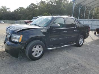  Salvage Chevrolet Avalanche