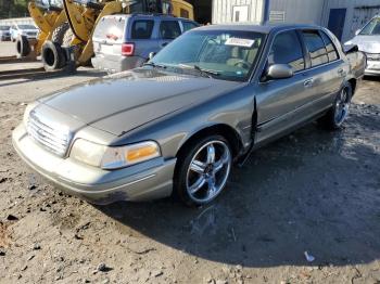  Salvage Ford Crown Vic