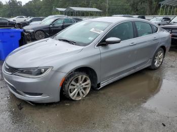  Salvage Chrysler 200