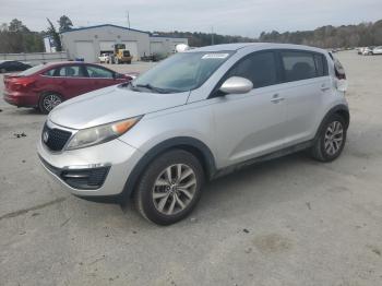  Salvage Kia Sportage