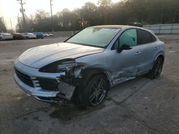  Salvage Porsche Cayenne