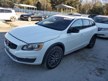  Salvage Volvo V60