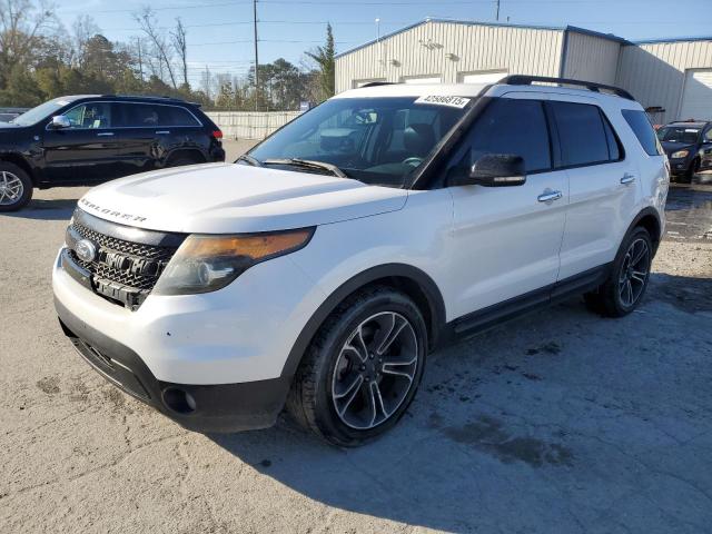  Salvage Ford Explorer