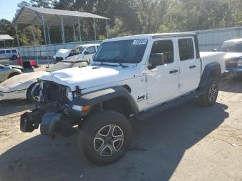  Salvage Jeep Gladiator