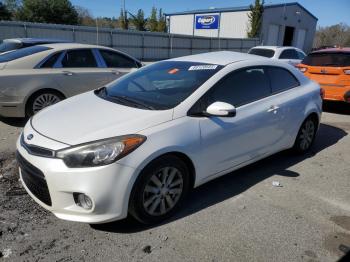  Salvage Kia Forte