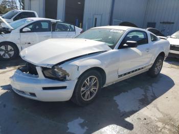  Salvage Ford Mustang