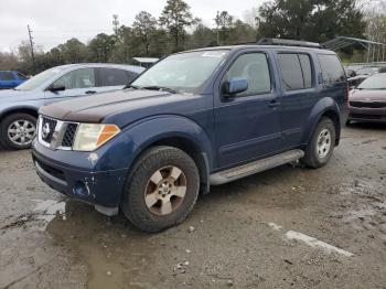  Salvage Nissan Pathfinder