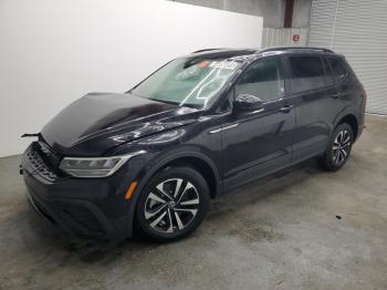  Salvage Volkswagen Tiguan