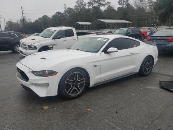  Salvage Ford Mustang