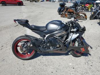  Salvage Suzuki Gsxr600