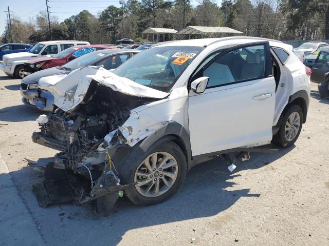 Salvage Hyundai TUCSON