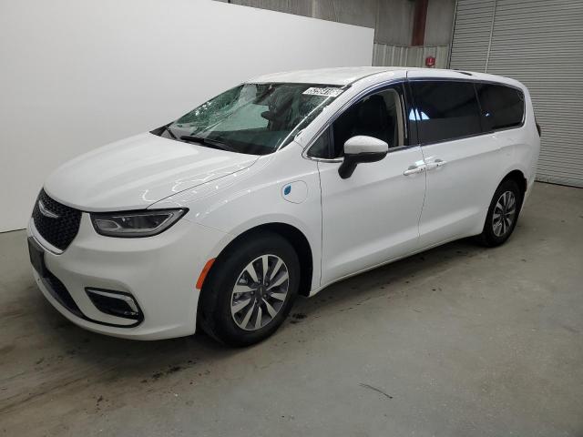  Salvage Chrysler Pacifica