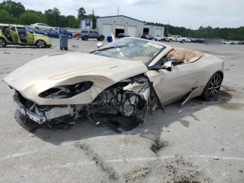  Salvage Aston Martin DB11