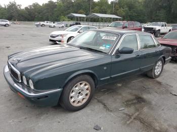  Salvage Jaguar Xj8
