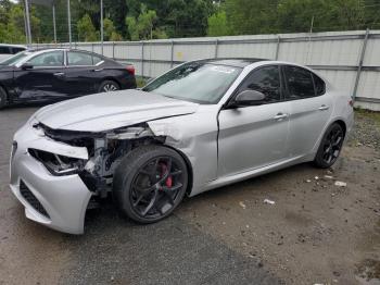  Salvage Alfa Romeo Giulia