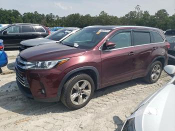  Salvage Toyota Highlander
