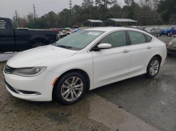  Salvage Chrysler 200