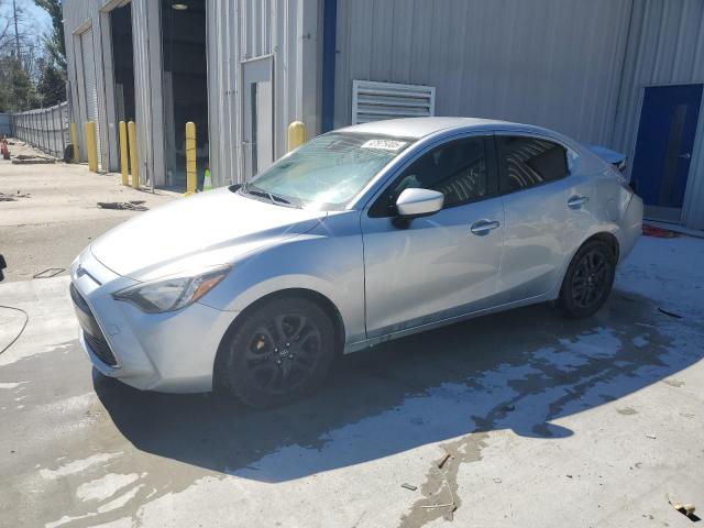  Salvage Toyota Yaris