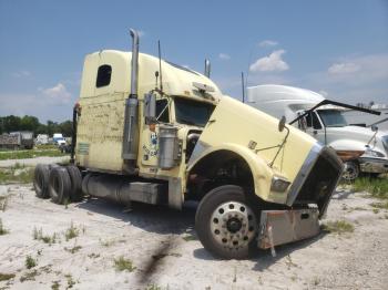  Salvage Freightliner Convention
