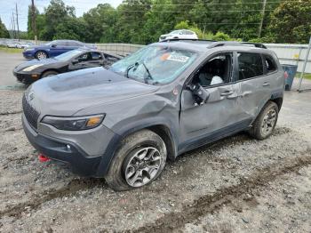  Salvage Jeep Cherokee