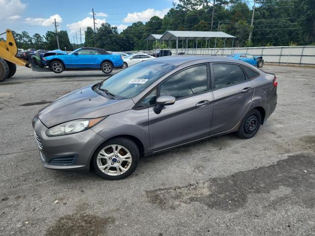  Salvage Ford Fiesta