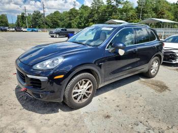  Salvage Porsche Cayenne