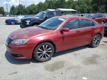  Salvage Chrysler 200