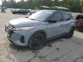  Salvage Nissan Kicks