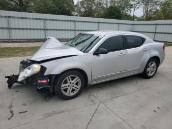  Salvage Dodge Avenger