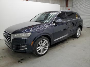  Salvage Audi Q7