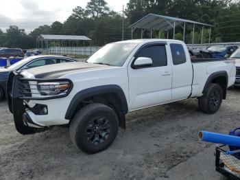  Salvage Toyota Tacoma