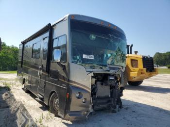  Salvage Winnebago Adventurer