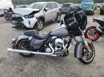  Salvage Harley-Davidson Fl