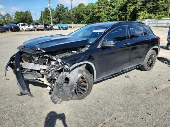  Salvage Mercedes-Benz GLA