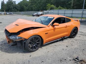  Salvage Ford Mustang