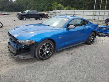  Salvage Ford Mustang