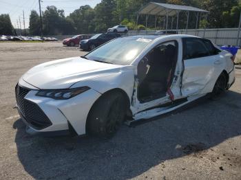  Salvage Toyota Avalon