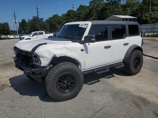  Salvage Ford Bronco